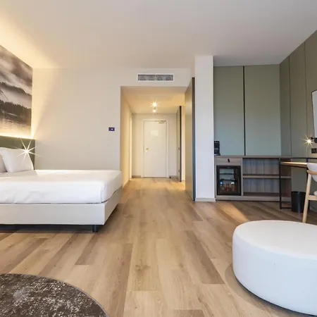 Horizon Wellness & - Western Signature Collection 4*